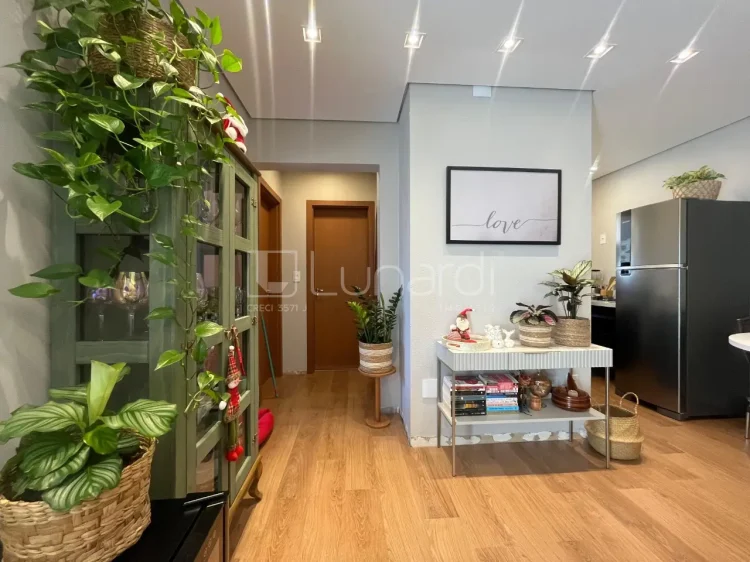 Apartamento com 2 Dormitórios