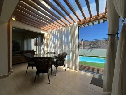 Foto Casa com 3 Dormitórios