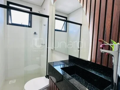Foto Apartamento com 2 Dormitórios