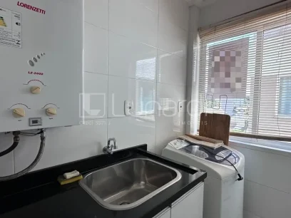 Foto Apartamento com 2 Dormitórios