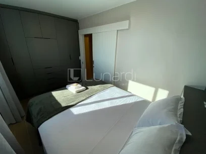 Foto Apartamento com 2 Dormitórios