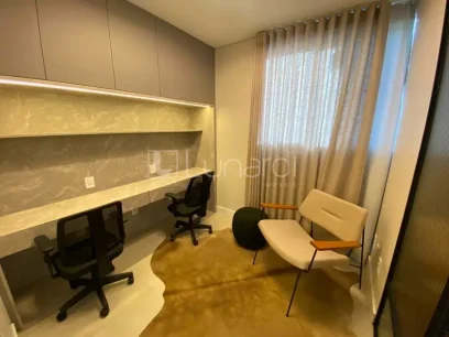 Foto Apartamento com 2 Dormitórios