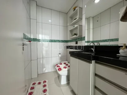 Foto Casa com 3 Dormitórios