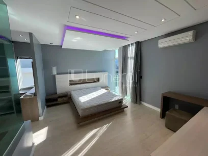 Foto Casa com 3 Dormitórios