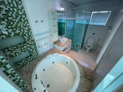 Foto Casa com 3 Dormitórios