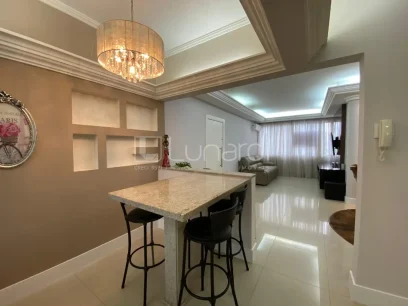 Foto Apartamento com 2 Dormitórios