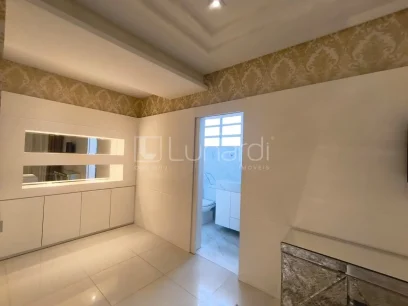 Foto Apartamento com 2 Dormitórios