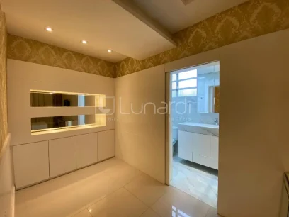 Foto Apartamento com 2 Dormitórios