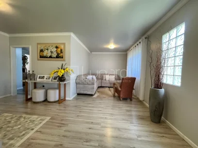 Foto Casa com 3 Dormitórios