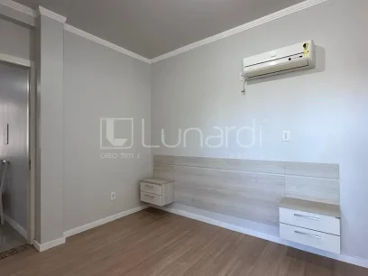Foto Apartamento com 2 Dormitórios