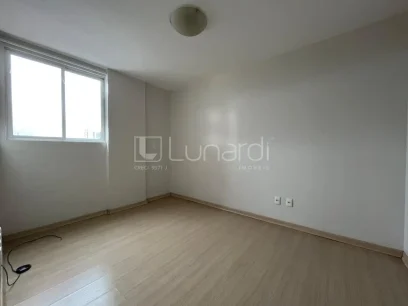 Foto Apartamento com 2 Dormitórios