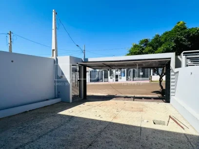 Foto Casa com 3 Dormitórios