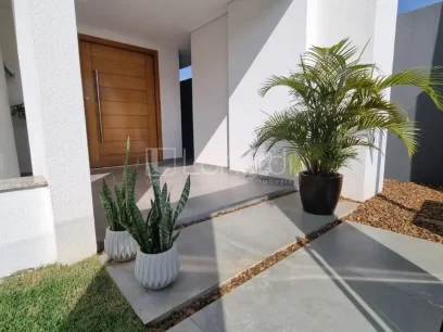 Foto Casa com 3 Dormitórios