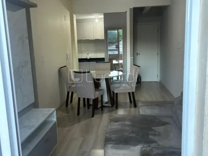 Foto Apartamento com 2 Dormitórios
