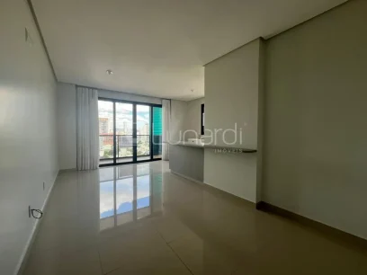 Foto Apartamento com 2 Dormitórios
