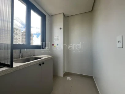 Foto Apartamento com 2 Dormitórios