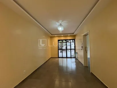 Foto Casa com 3 Dormitórios