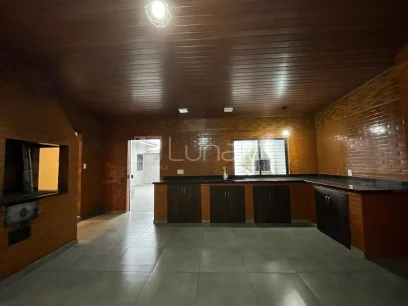 Foto Casa com 3 Dormitórios