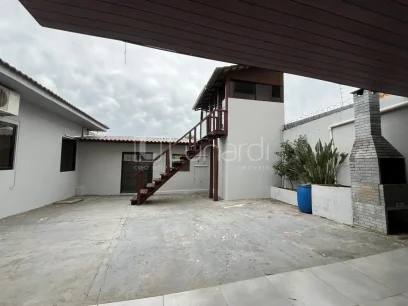 Foto Casa com 3 Dormitórios