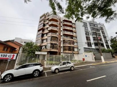 Apartamento com 4 Dormitórios