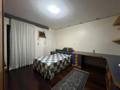 Foto Apartamento com 4 Dormitórios