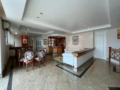 Foto Apartamento com 4 Dormitórios