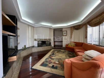 Foto Apartamento com 4 Dormitórios