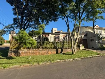 Foto Casa com 4 Dormitórios