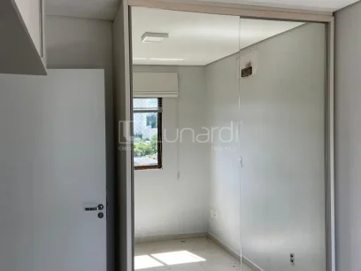 Foto Apartamento com 2 Dormitórios