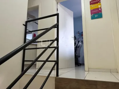 Foto Sobrado com 3 Dormitórios