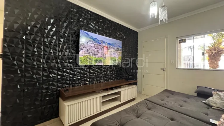 Sobrado com 3 Dormitórios