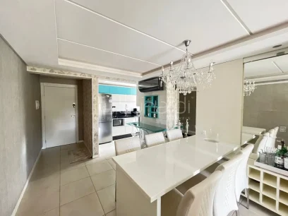 Foto Apartamento com 2 Dormitórios