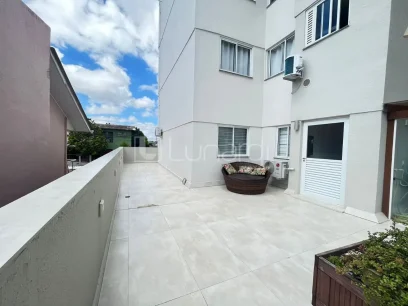 Foto Apartamento com 2 Dormitórios