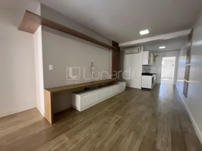 Foto Casa com 2 Dormitórios