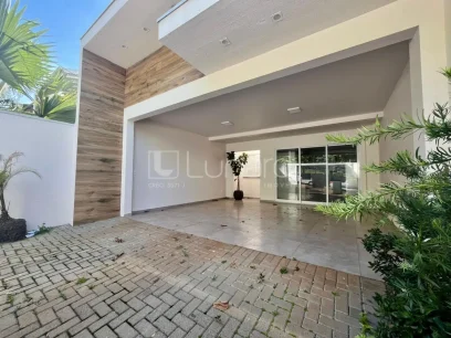 Casa com 2 Dormitórios