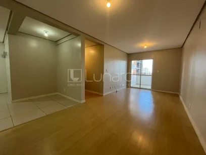 Foto Apartamento com 2 Dormitórios