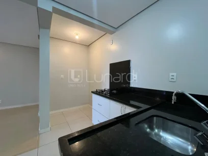 Foto Apartamento com 2 Dormitórios