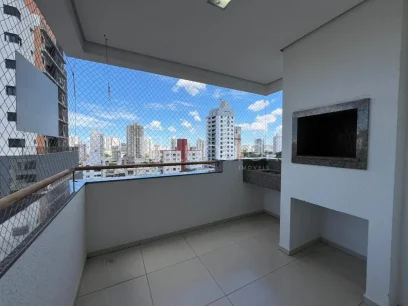 Foto Apartamento com 2 Dormitórios