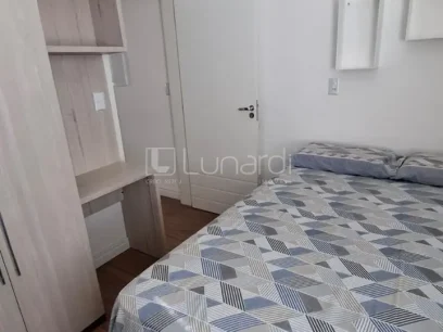 Foto Apartamento com 2 Dormitórios