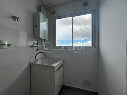 Foto Apartamento com 2 Dormitórios