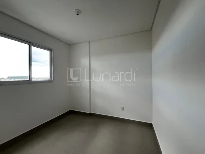 Foto Apartamento com 2 Dormitórios