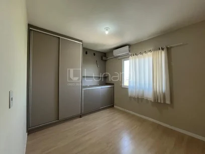 Foto Apartamento com 2 Dormitórios