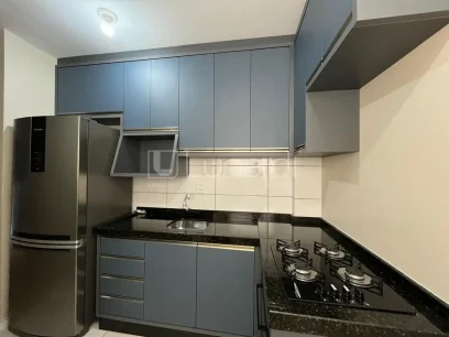 Foto Apartamento com 2 Dormitórios