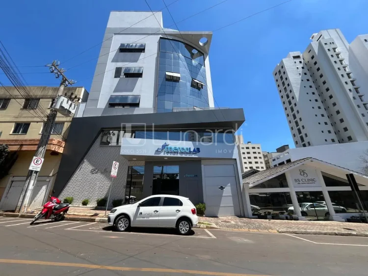 Apartamento com 3 Dormitórios