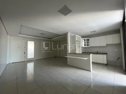 Foto Apartamento com 3 Dormitórios