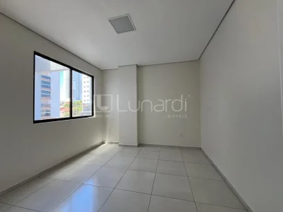 Foto Apartamento com 3 Dormitórios