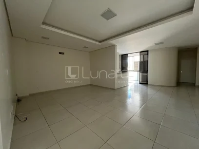 Foto Apartamento com 3 Dormitórios