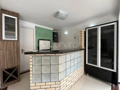 Foto Casa com 3 Dormitórios