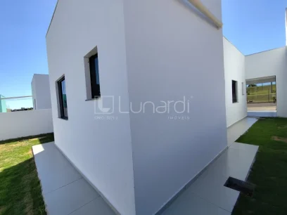 Foto Casa com 3 Dormitórios