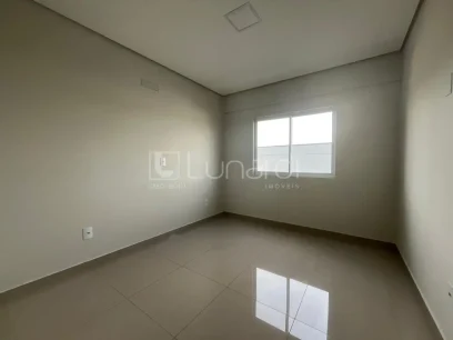 Foto Apartamento com 2 Dormitórios